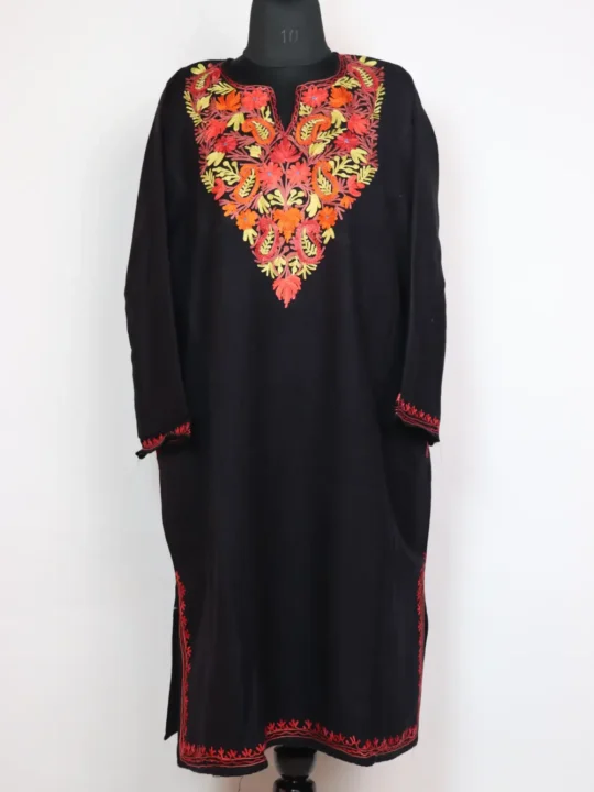 Black LoosSumbul Cashmilon Wool Pheran with Aari Embroidery