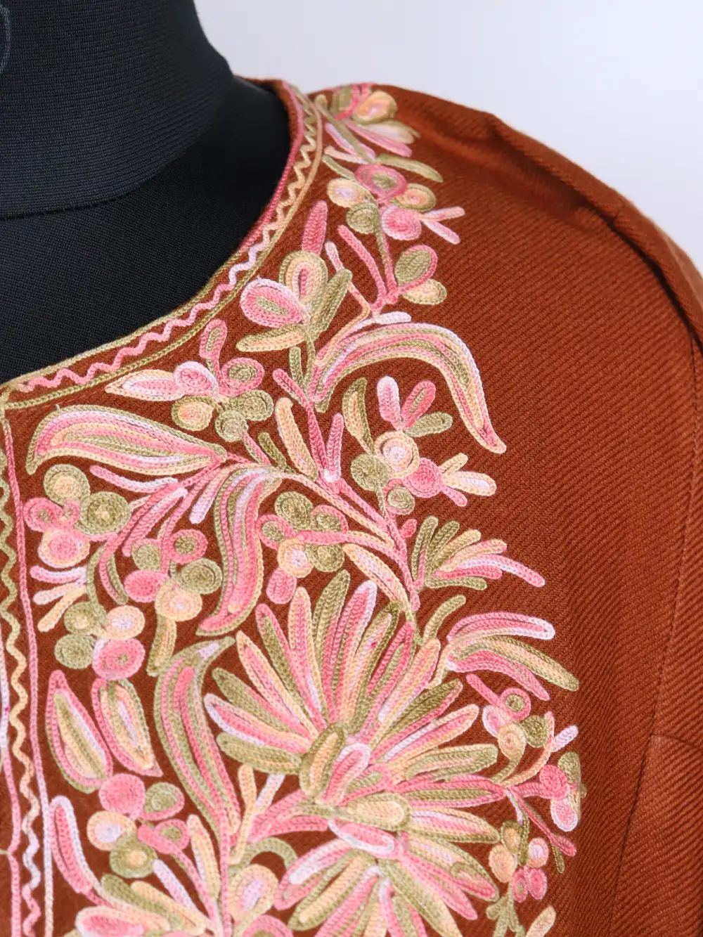 Duha Light Brown Cashmilon Wool Pheran with Aari Embroidery - Image 3