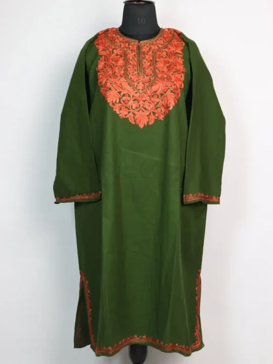 Aari Work Green Mehak Pheran in Cashmilon Wool
