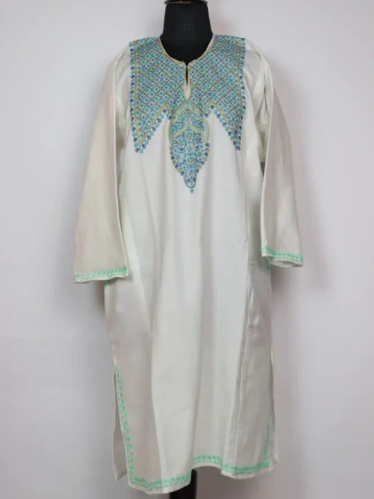 Zainab White Cashmilon Wool Pheran with Sozni Embroidery