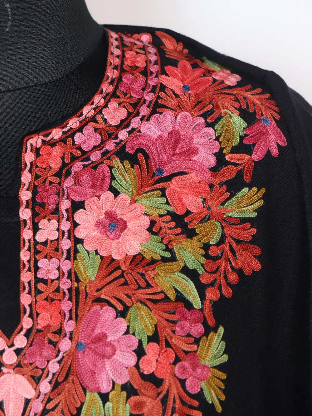 Zoya Cashmilon Wool Pheran Black with Aari Work - Image 2