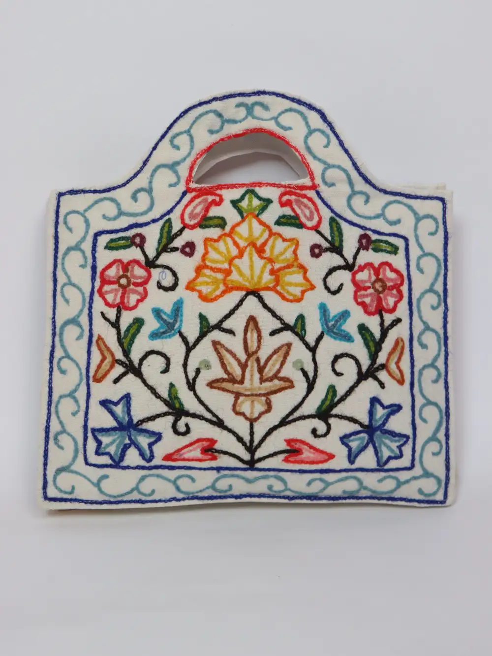 Kashmiri White Cotton Handbag with Hand Crewel Embroidery - Image 2