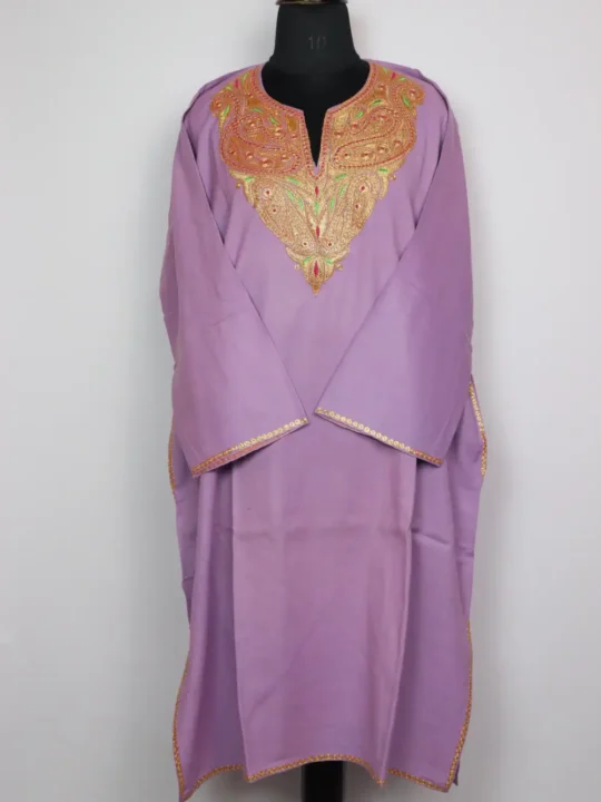Raffal Wool Pheran in Light Purple with Botte Tilla Embroidery Rizwana
