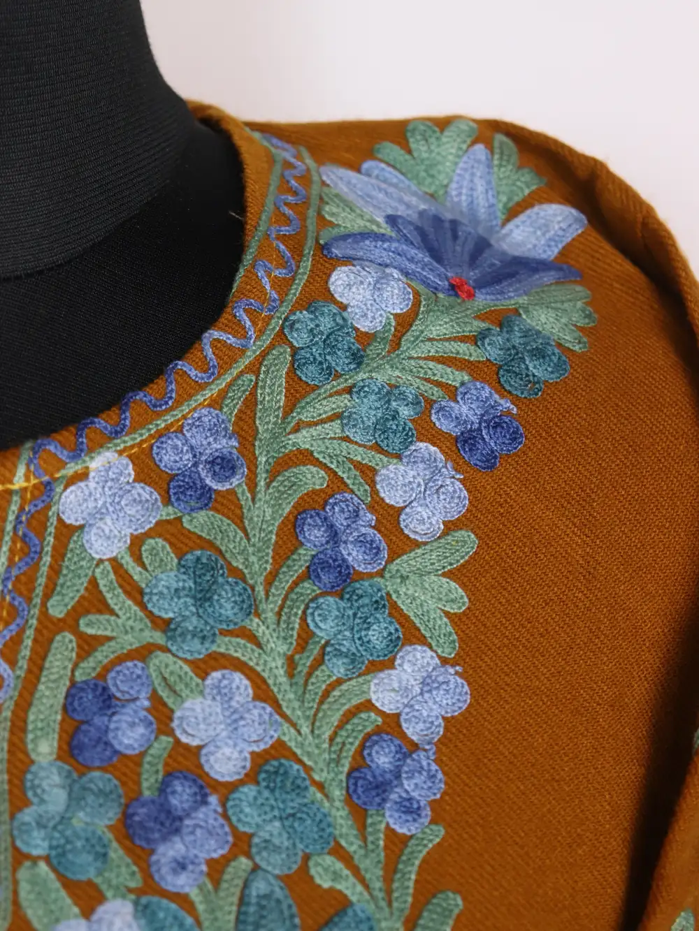 Kashmiri Shifa traditional Mustard dress Cashmilon Wool Sleeve Jaal Aari Work - Image 3