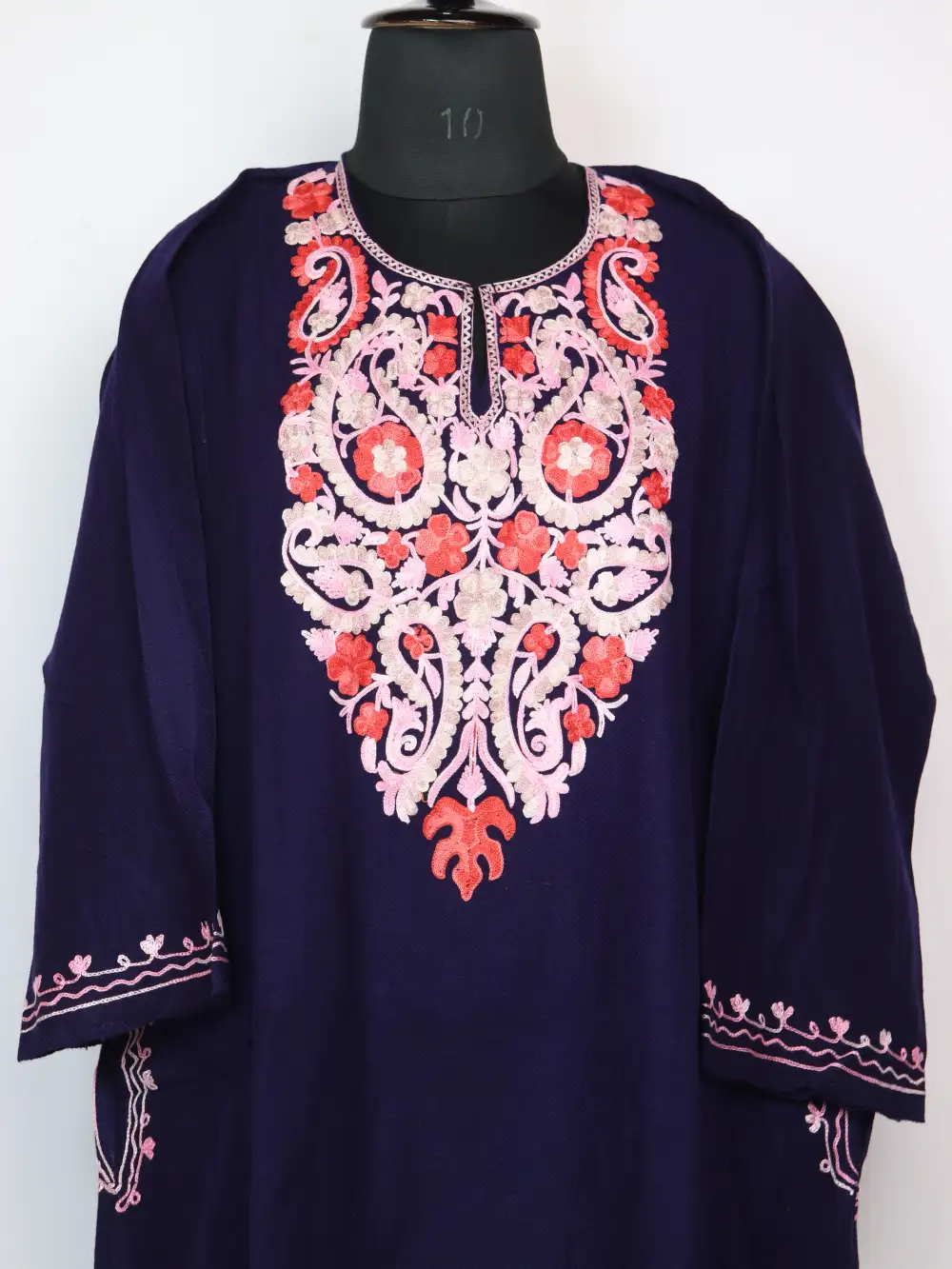 Gulrez Navy Blue Cashmilon Wool Pheran with Aari Embroidery - Image 2