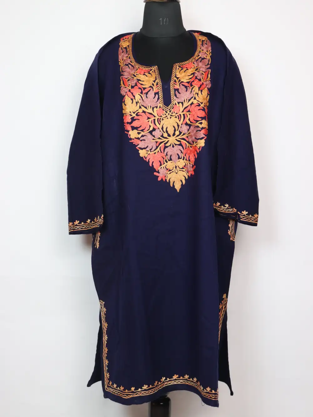 Cashmilon Wool Dark Green Pheran with Aari Embroidery Farahnaz