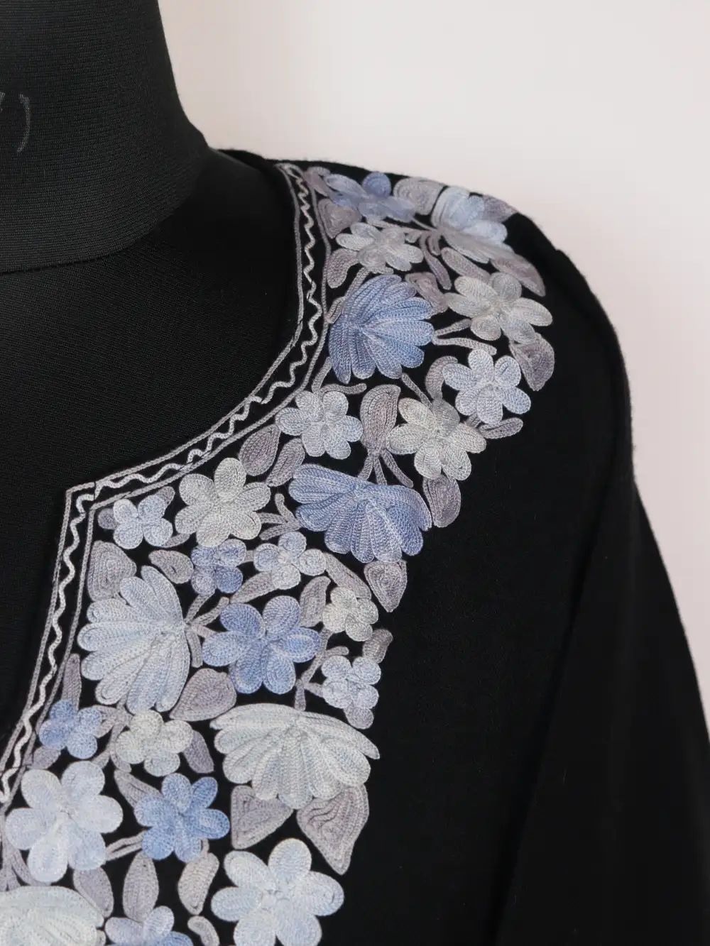 Black Heavy Daman and Sleeve Aari Embroidered Amara Pheran in Raffal Wool - Image 3