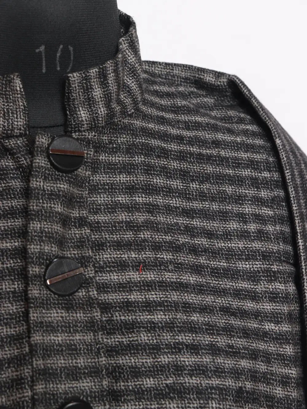 Lakeer Dark Grey Kashmiri Pheran in Tweed Wool - Image 3