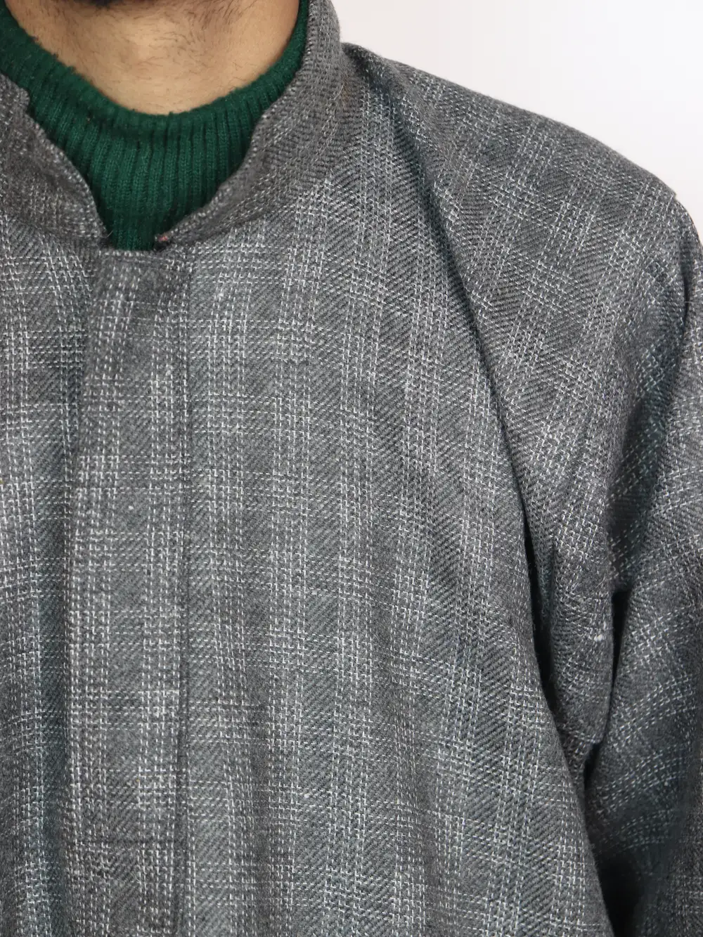 Kashmiri Ash Grey Jamaal Pheran in Tweed Wool - Image 3