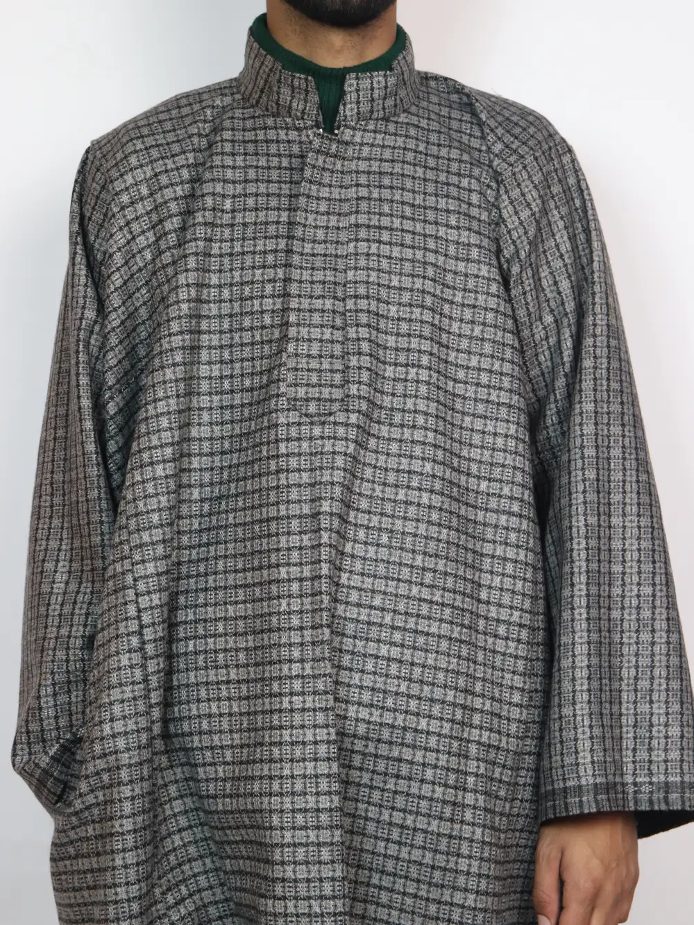 Jamaal Kashmiri Grey Pheran in Tweed Wool - Image 2