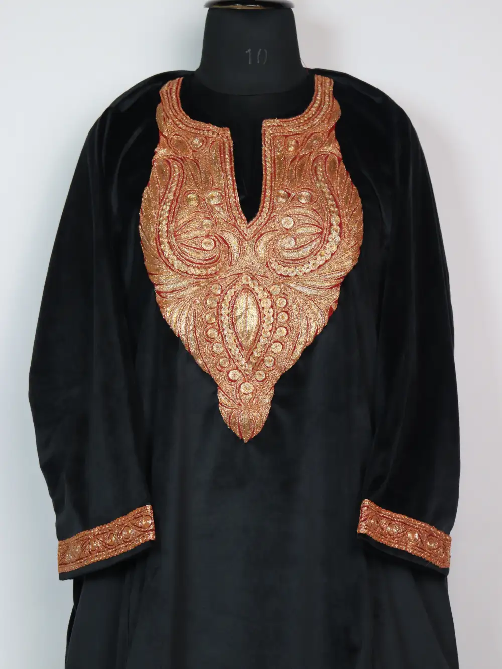 Kashmiri Rafia Black Velvet Pheran in Botte Tilla Work - Image 2