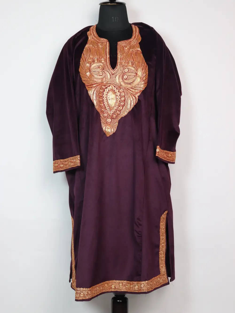 Kashmiri Purple Naira Velvet Pheran in Botte Tilla Work