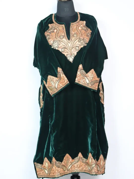 Dark Green Rida Velvet Pheran Designer in Botte Tilla Embroidery