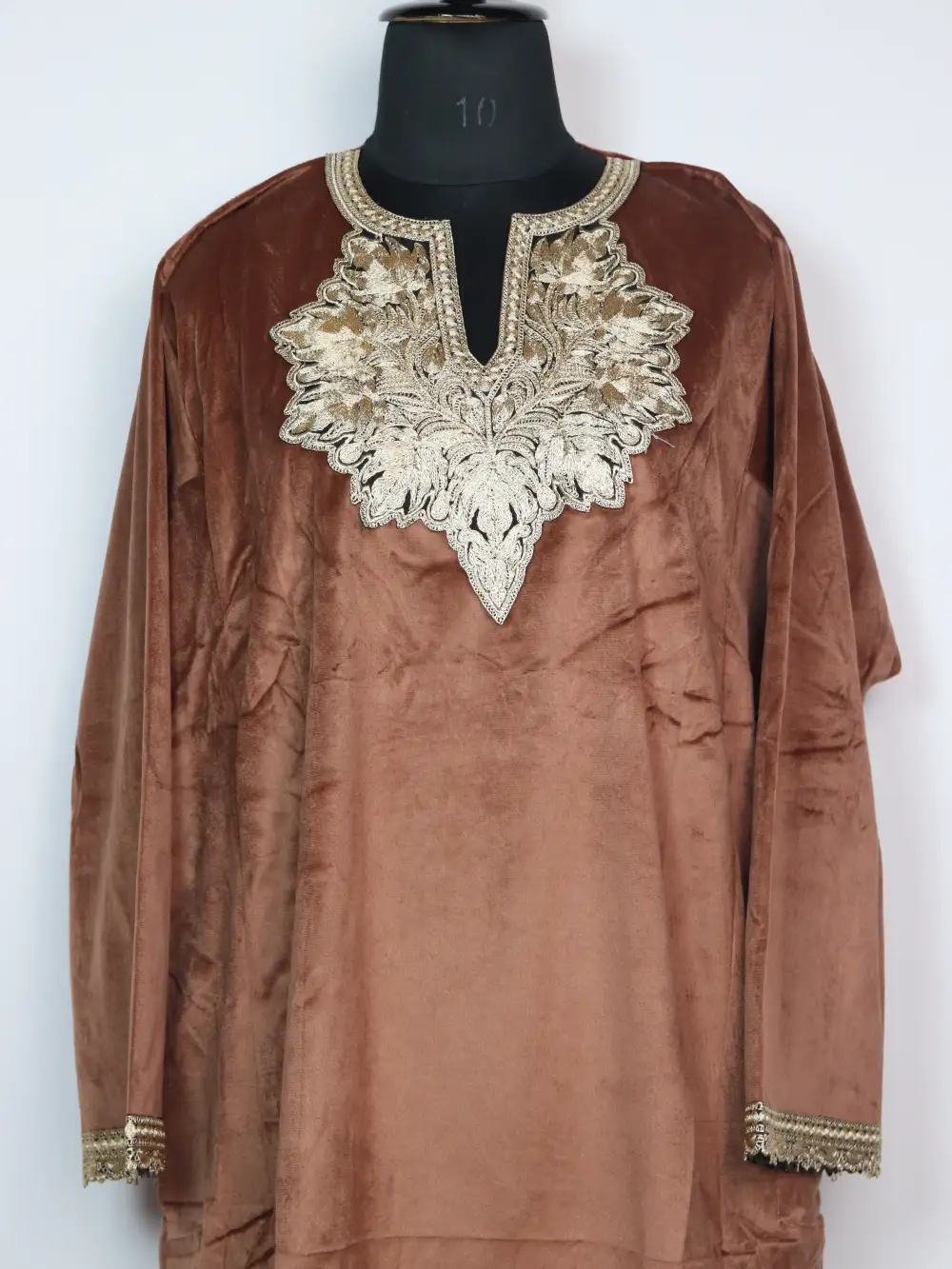 Iqra Zari Tilla Work Loose Brown Pheran in Kashmiri Velvet - Image 2