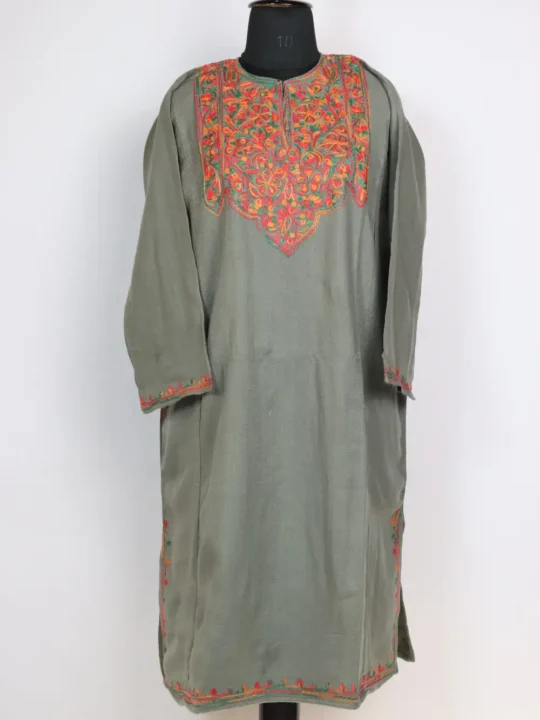 Cashmilon Wool Grey Pheran with Aari Work Farya