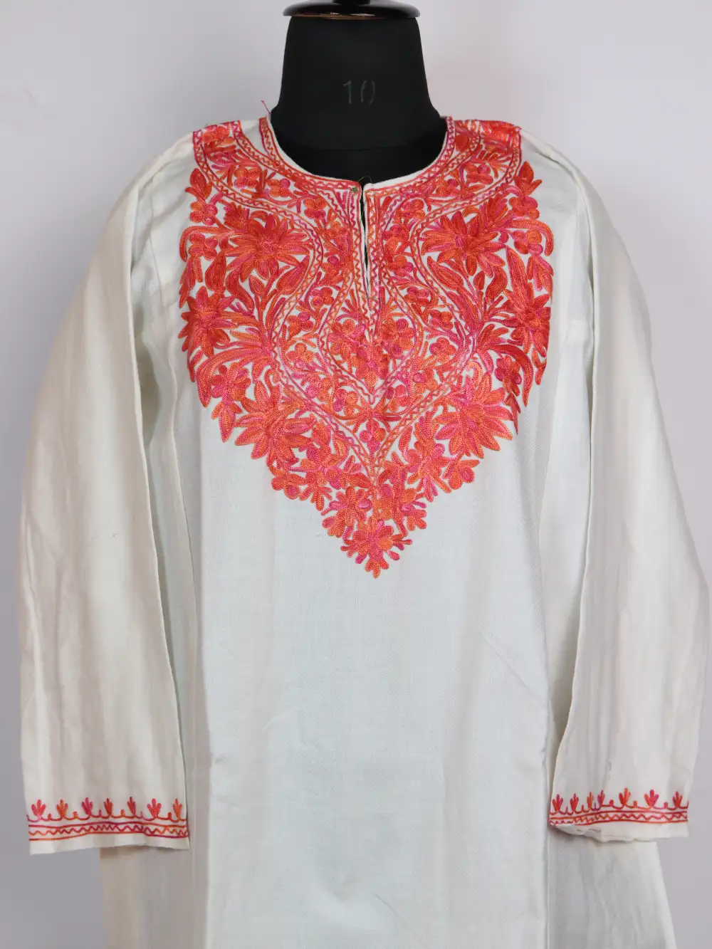 Sana White Cashmilon Wool Pheran with Aari Work - Image 2