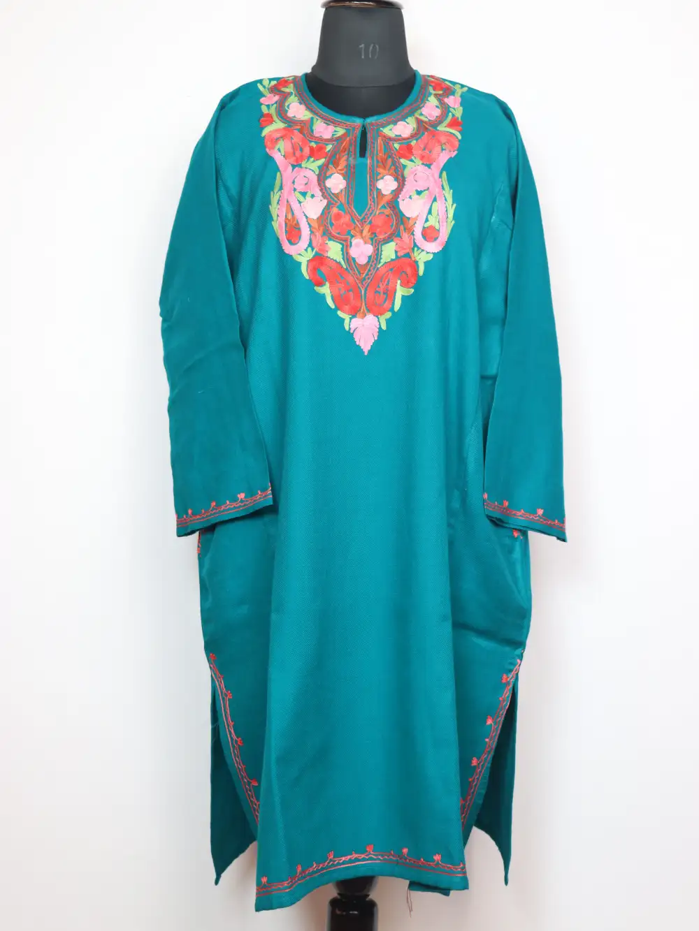 Oceanic Green Cashmilon Wool Pheran with Aari Embroidery