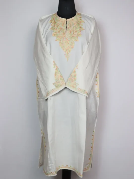 Huzaifah White Fancy Pheran with Aari Embroidery in Cashmilon Wool