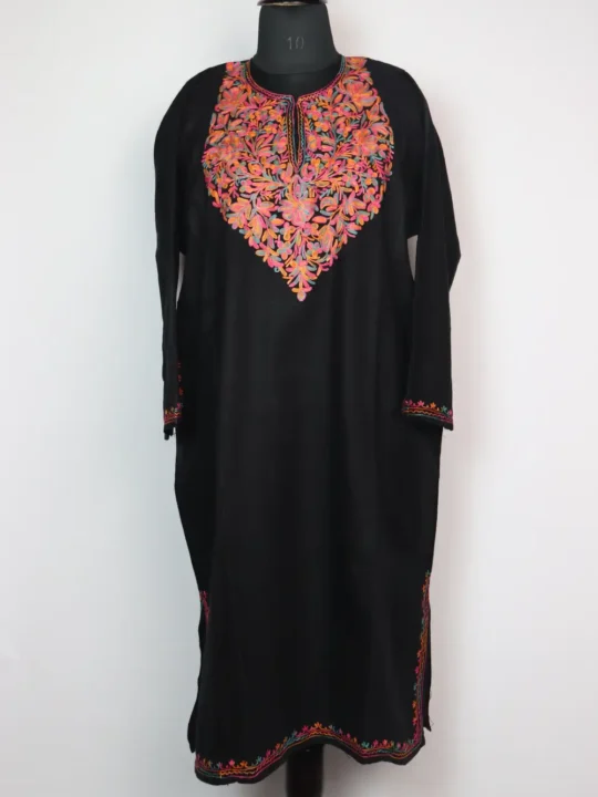 Cashmilon Wool Yumaira Black Pheran with Aari Embroidery