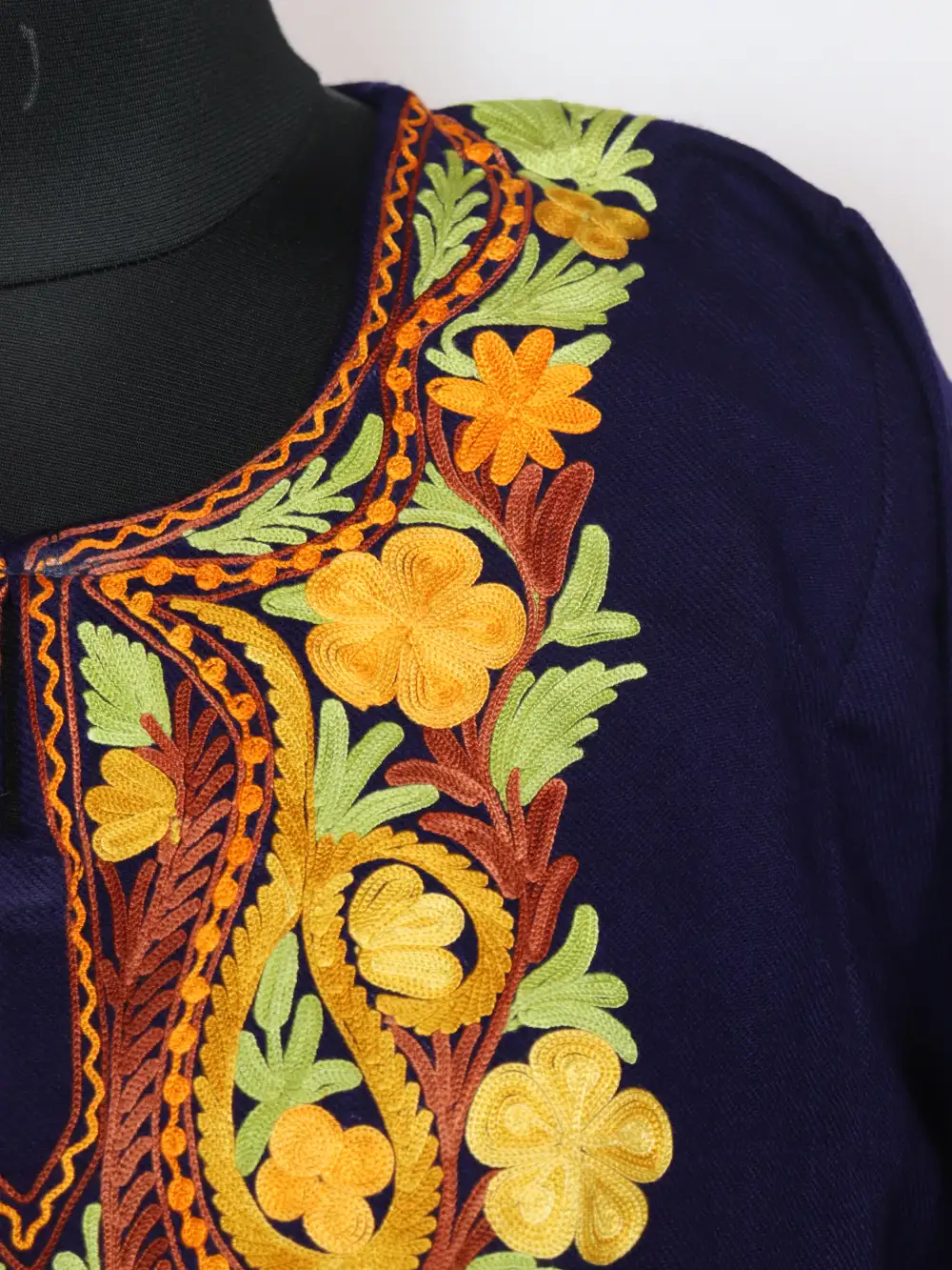 Mignight Blue Cashmilon Wool Pheran Haseen with Aari Embroidery - Image 3