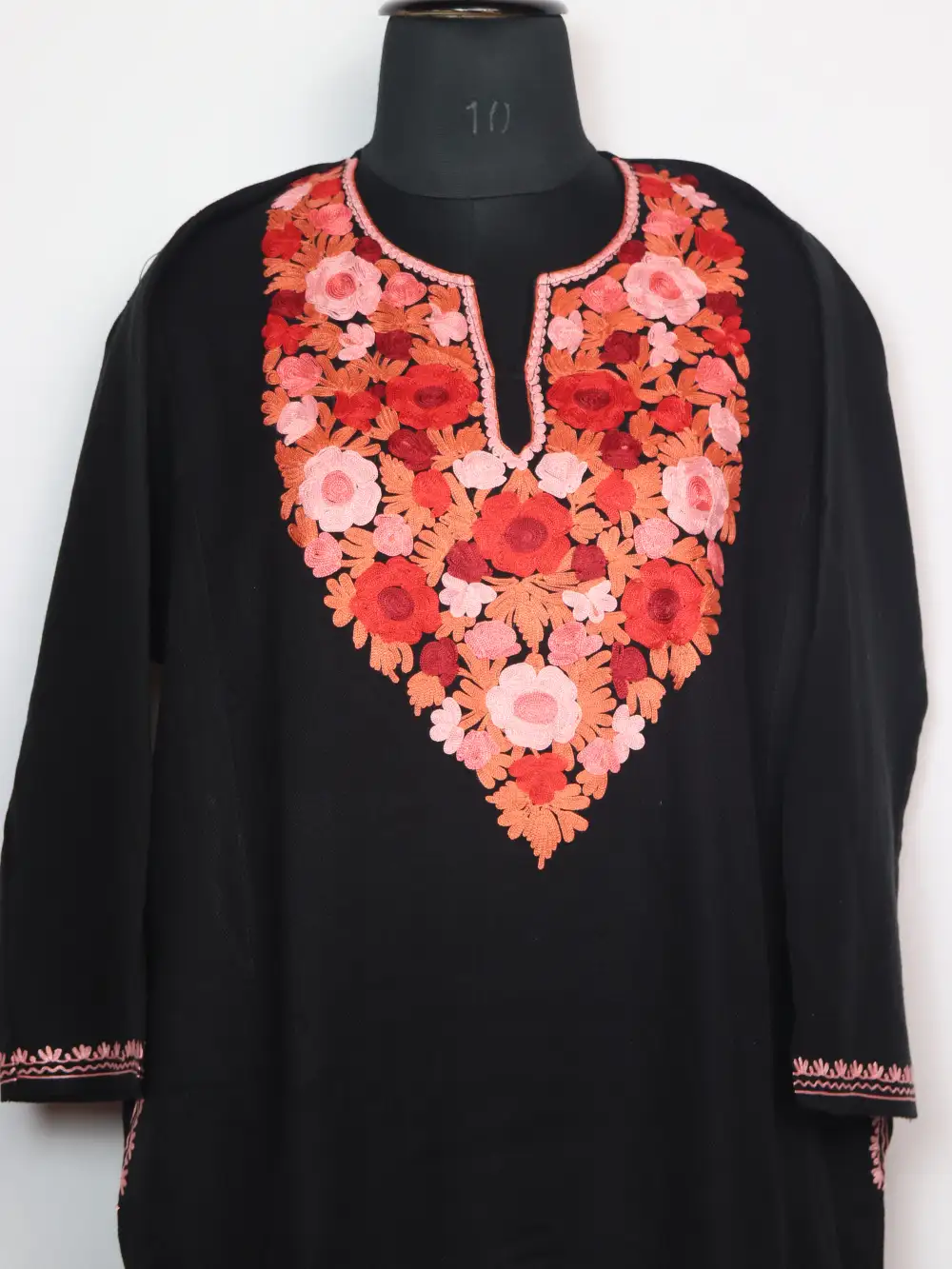 Black Cashmilon Wool Pheran with Aari Embroidery Hazratbal - Image 2