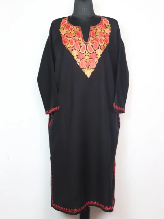 Hunar Black Cashmilon Wool Pheran with Aari Embroidery