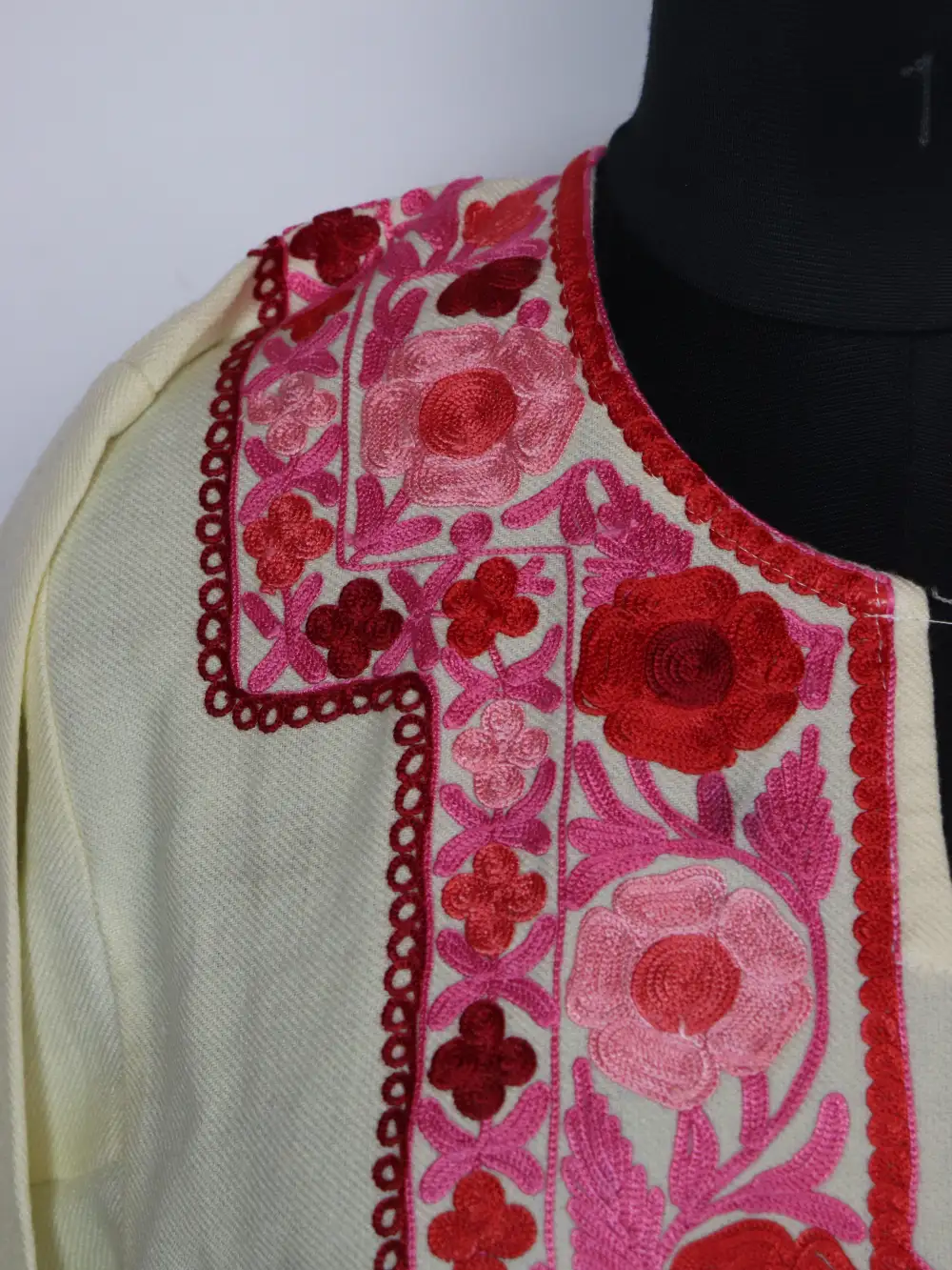 Cream Pheran in Cashmilon Wool Embroidered with Aari Buchpora - Image 3