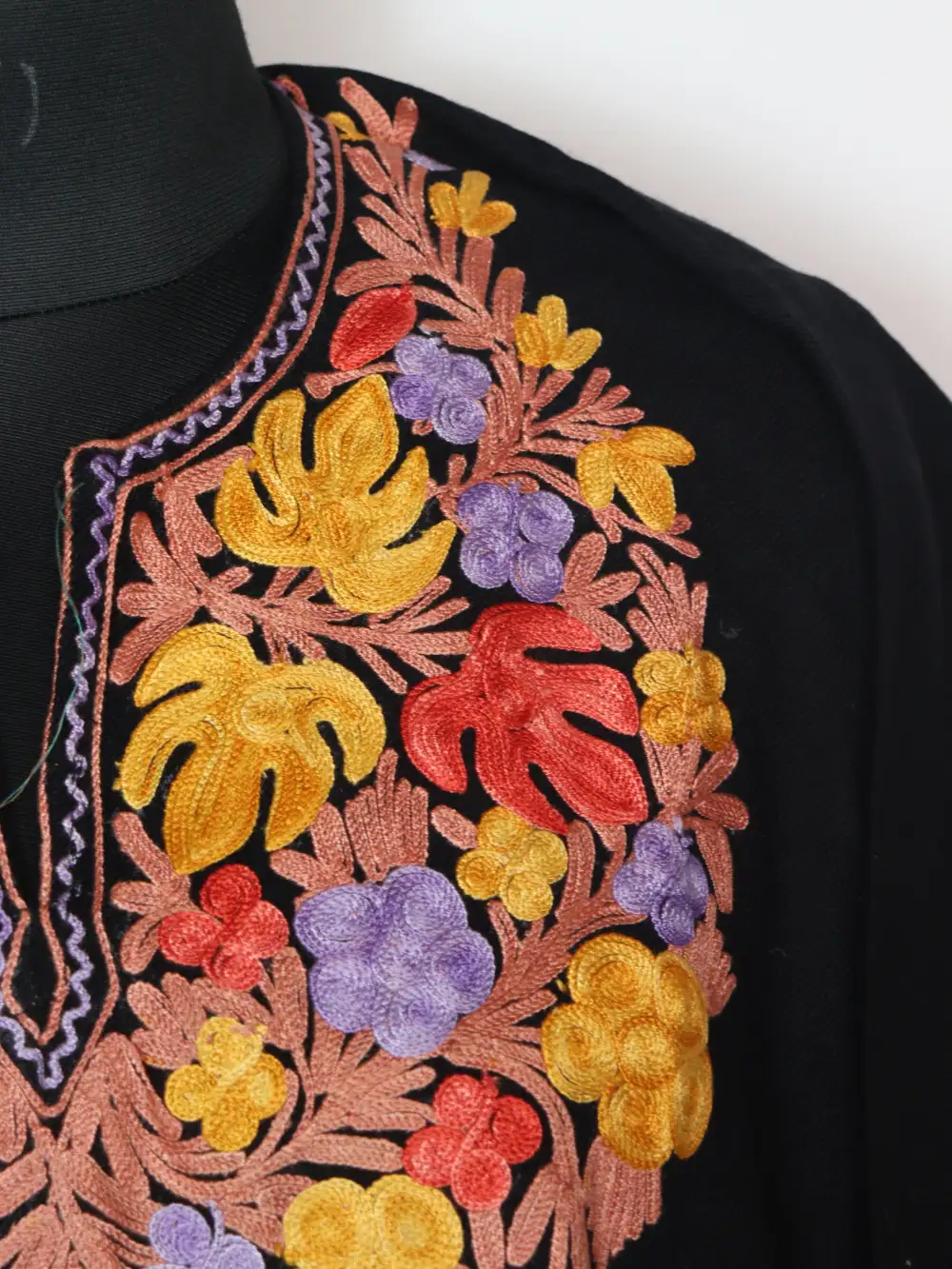 Cashmilon Wool Black Pheran Dress with Aari Embroidery Khumar - Image 3