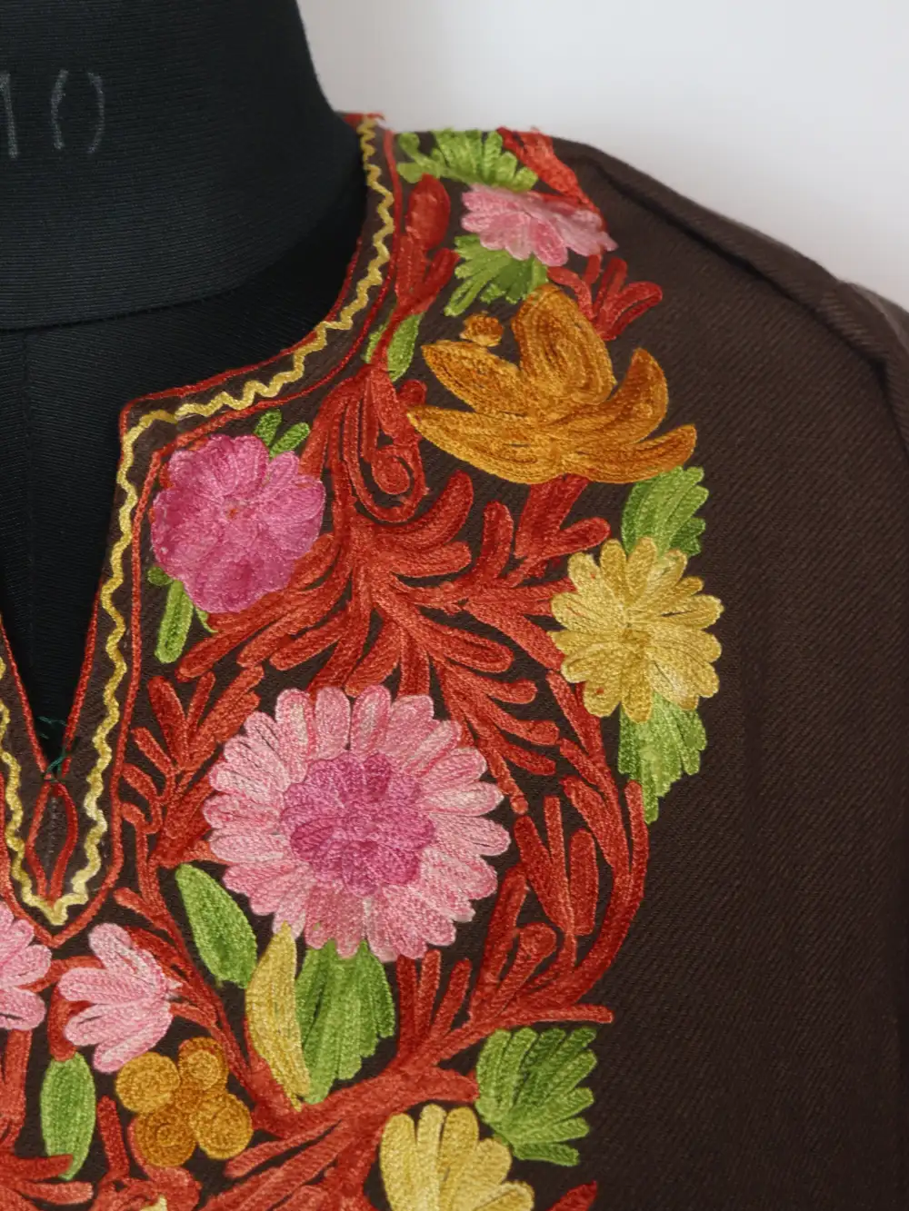 Jazbah Beige Cashmilon Wool Pheran Dress with Aari Embroidery - Image 3