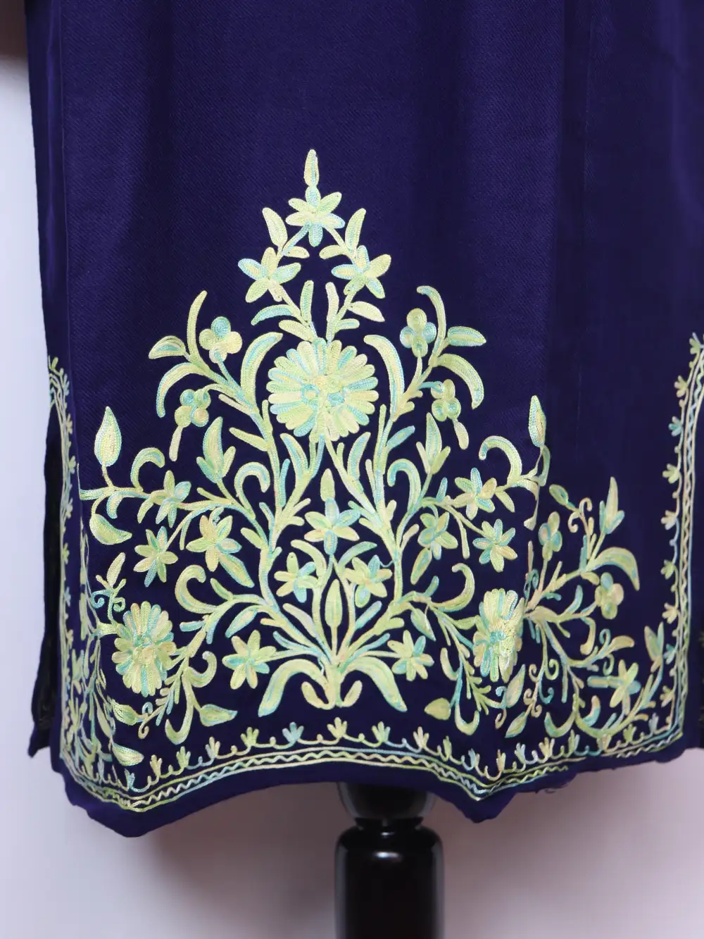 Dark Blue Pheran in Cashmilon Wool with Aari Work Zameer - Image 3