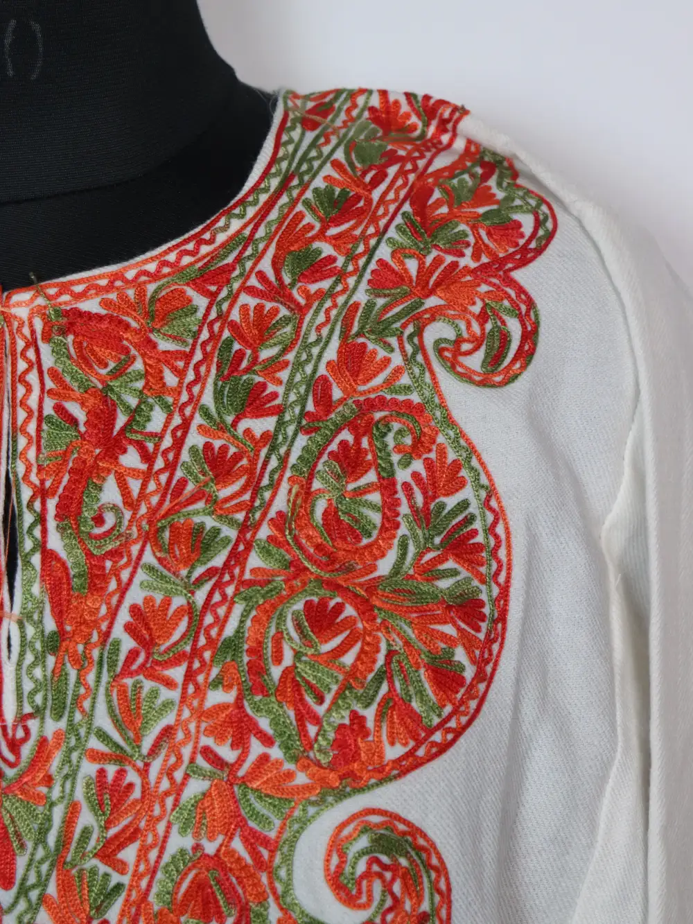 Badam White Pheran in Cashmilon Wool with Aari Embroidery - Image 3