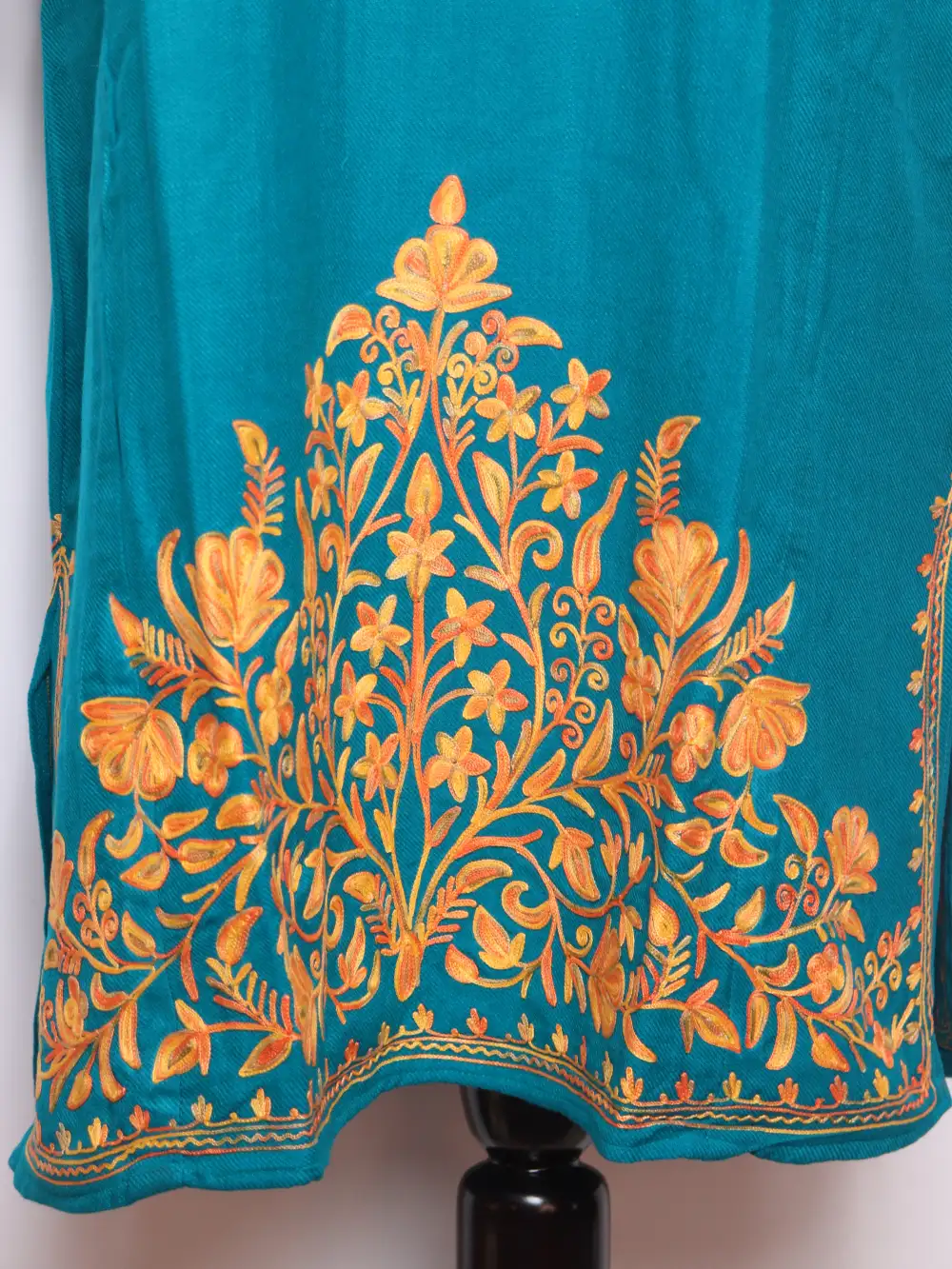 Nidah Rama Green Kashmiri Pheran in Cashmilon Wool with Aari Work - Image 3