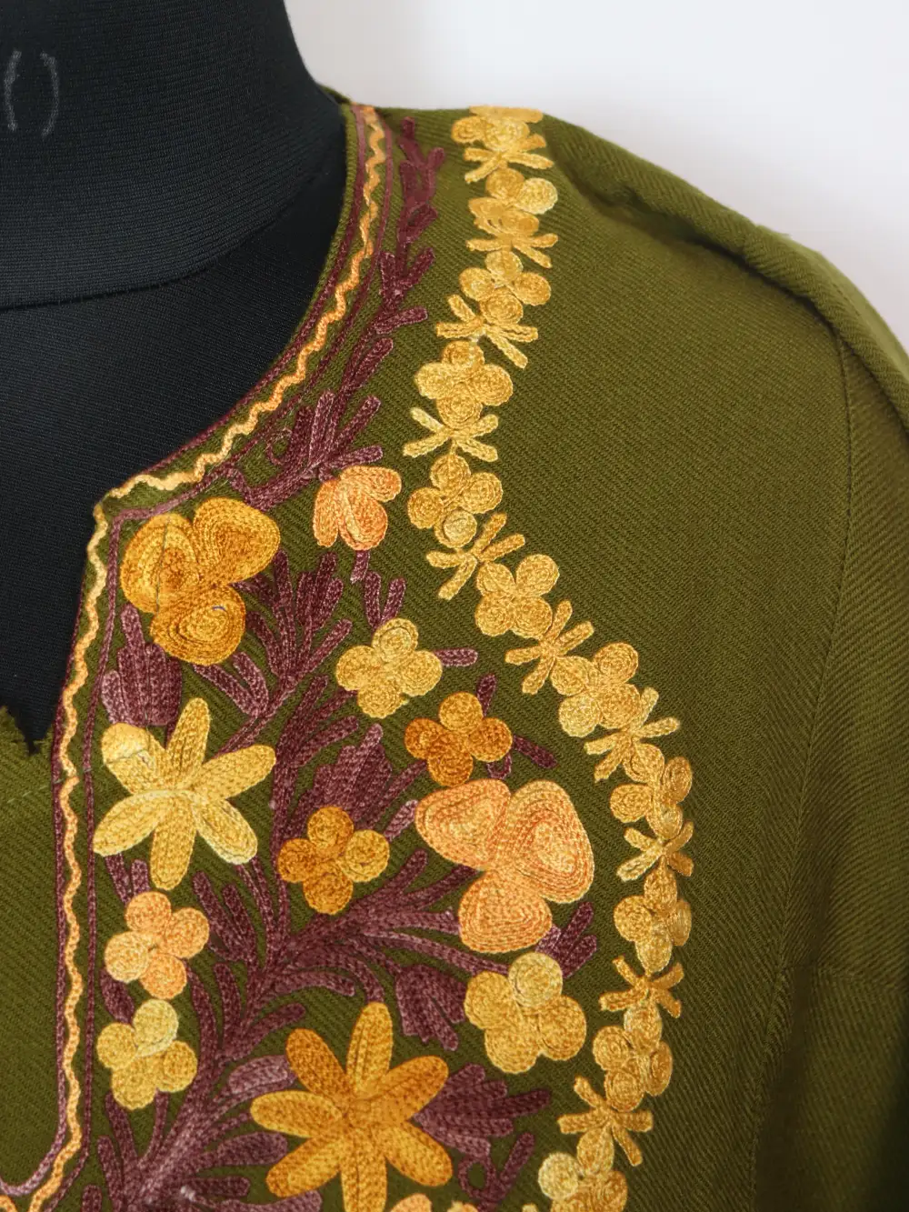 Olive Green Pheran Embroidered with Aari in Cashmilon Wool Mansbal - Image 3