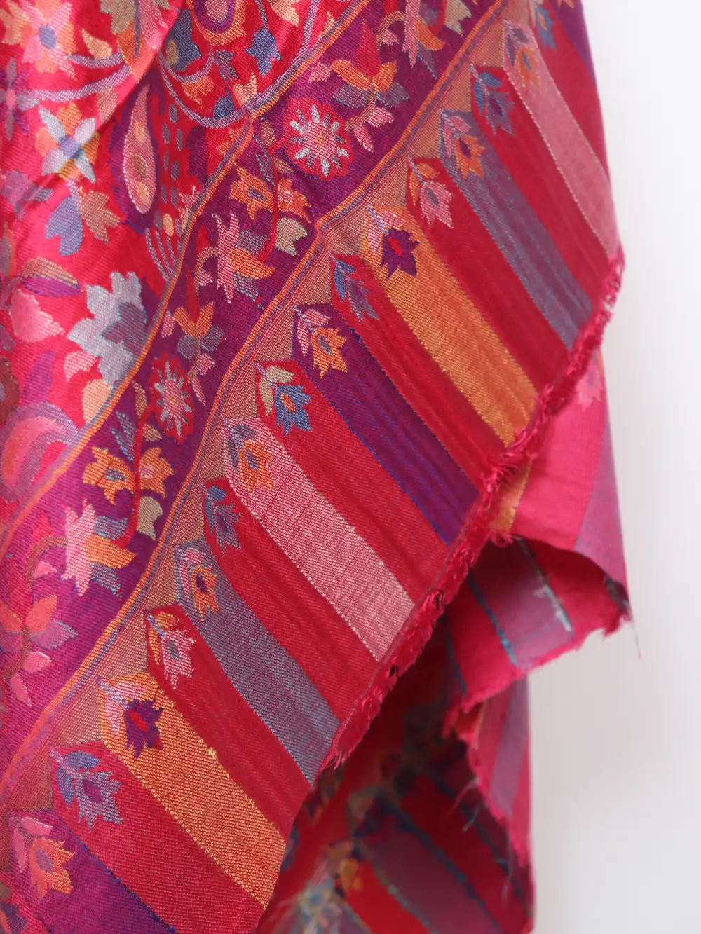 Woolen Pink Stole in Kani Weaving Naima for Women - Image 3