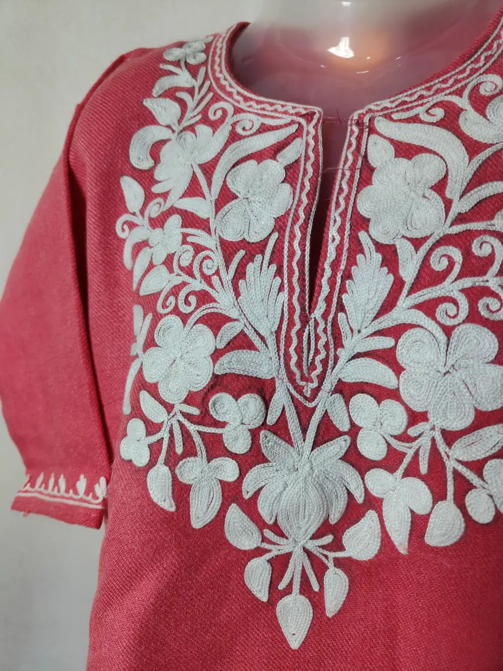 Cashmilon Wool Kids Horiyan Pink Pheran with Aari Work (1-2 years) - Image 2