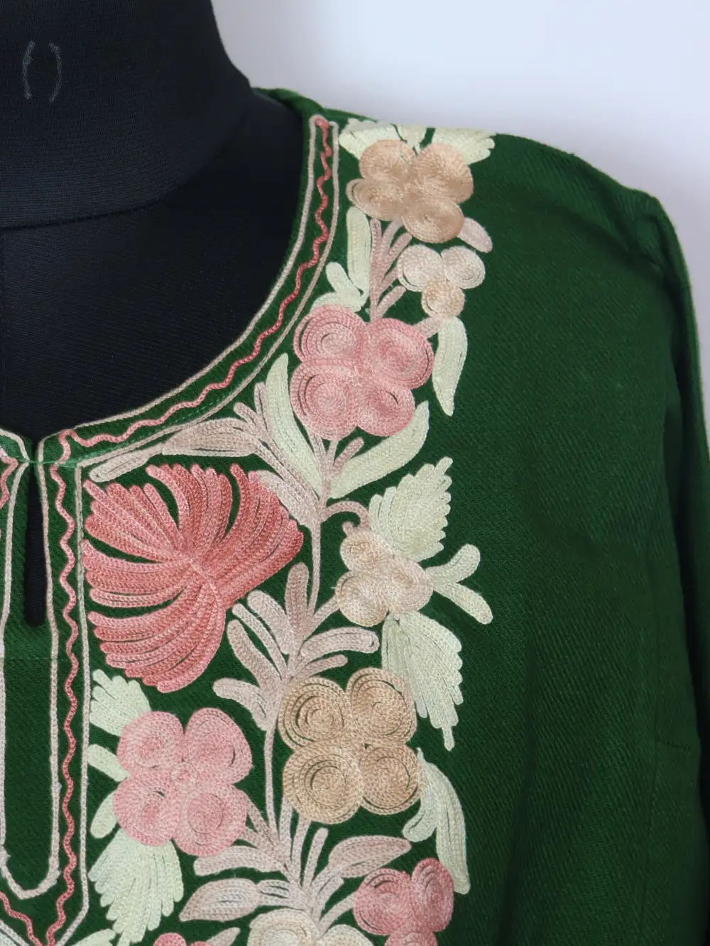 Forest Green Pheran Soura with Aari Embroidery in Cashmilon Wool - Image 3