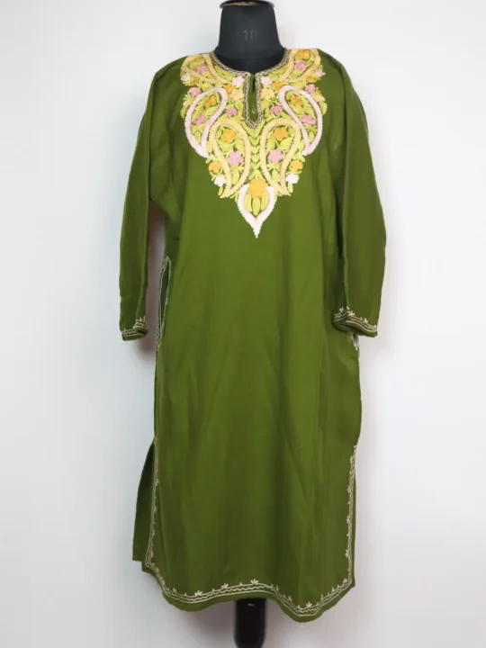 Mehandi Green Pheran with Aari Embroidery in Cashmilon Wool Dunya