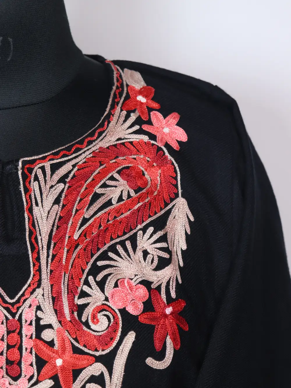 Pheran Set 2pc Black with Aari Work in Cashmilon Wool Kainat - Image 3