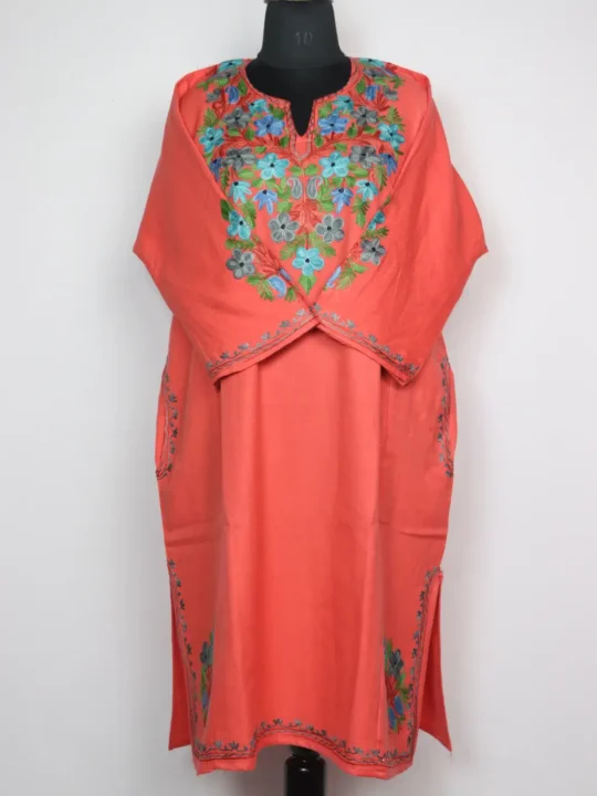 Chaand Woolen Pink Pheran in Cashmilon with Aari Embroidery