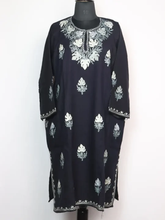 Woolen Black Pheran Zysha with Booti Aari Embroidery in Cashmilon
