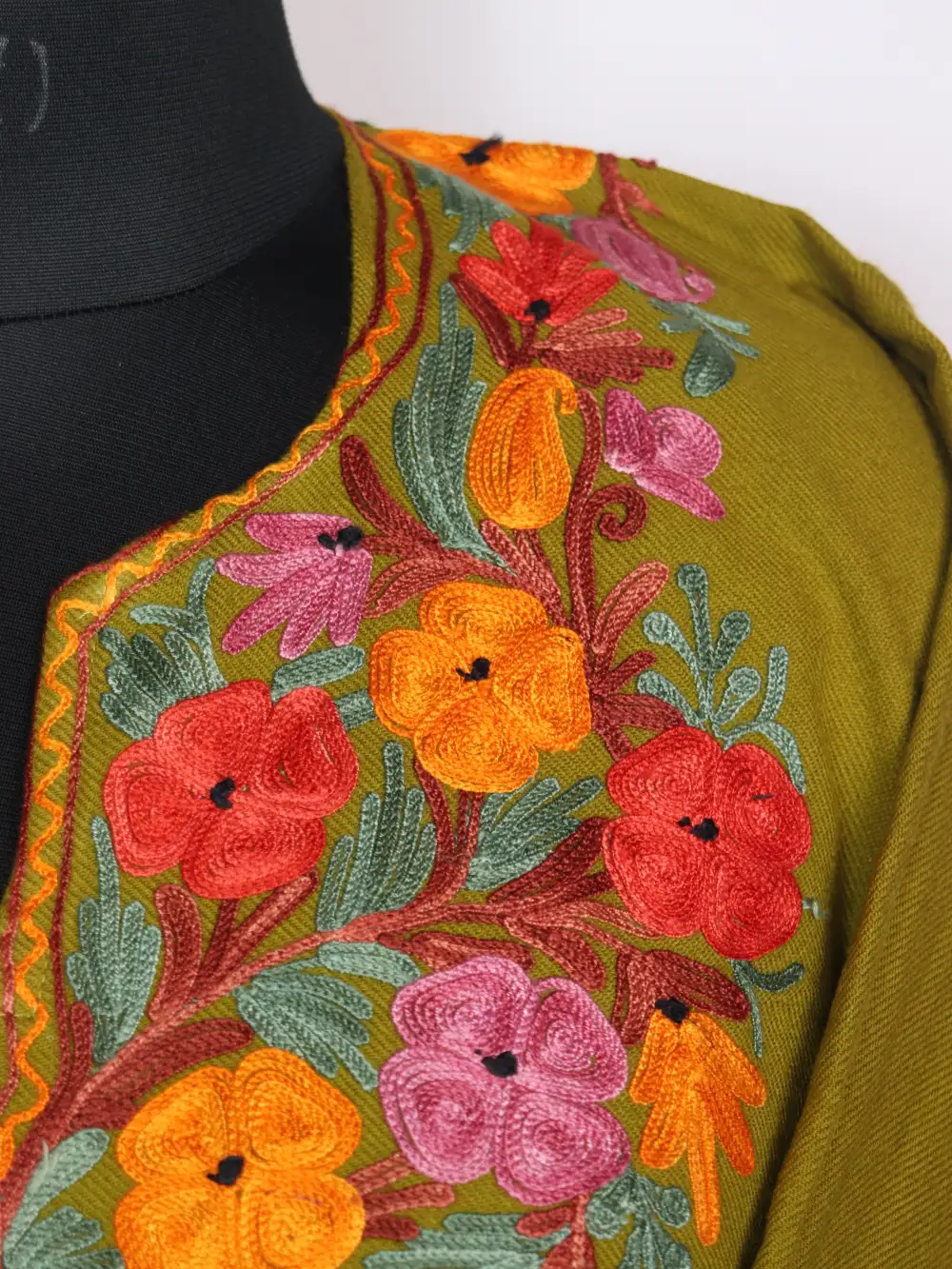 Olive Green Cashmilon Wool Rekhta Pheran with Front Back Aari Embroidery - Image 3