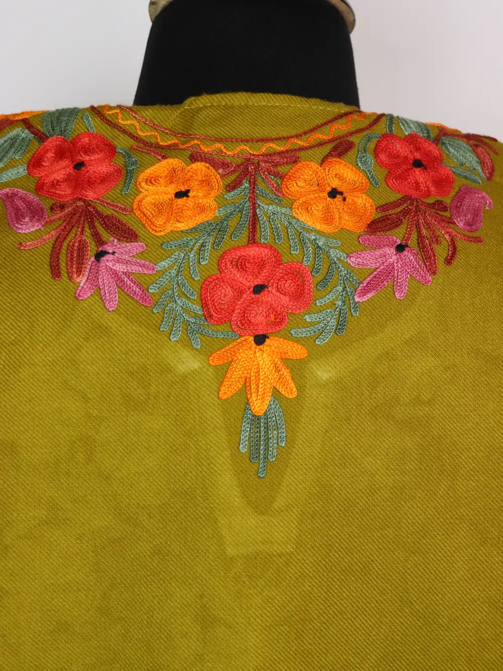 Olive Green Cashmilon Wool Rekhta Pheran with Front Back Aari Embroidery - Image 4