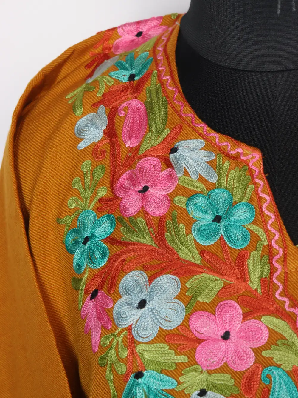 Mustard Cashmilon Wool Loose Pheran Saira with Front Back Aari Embroidery - Image 3