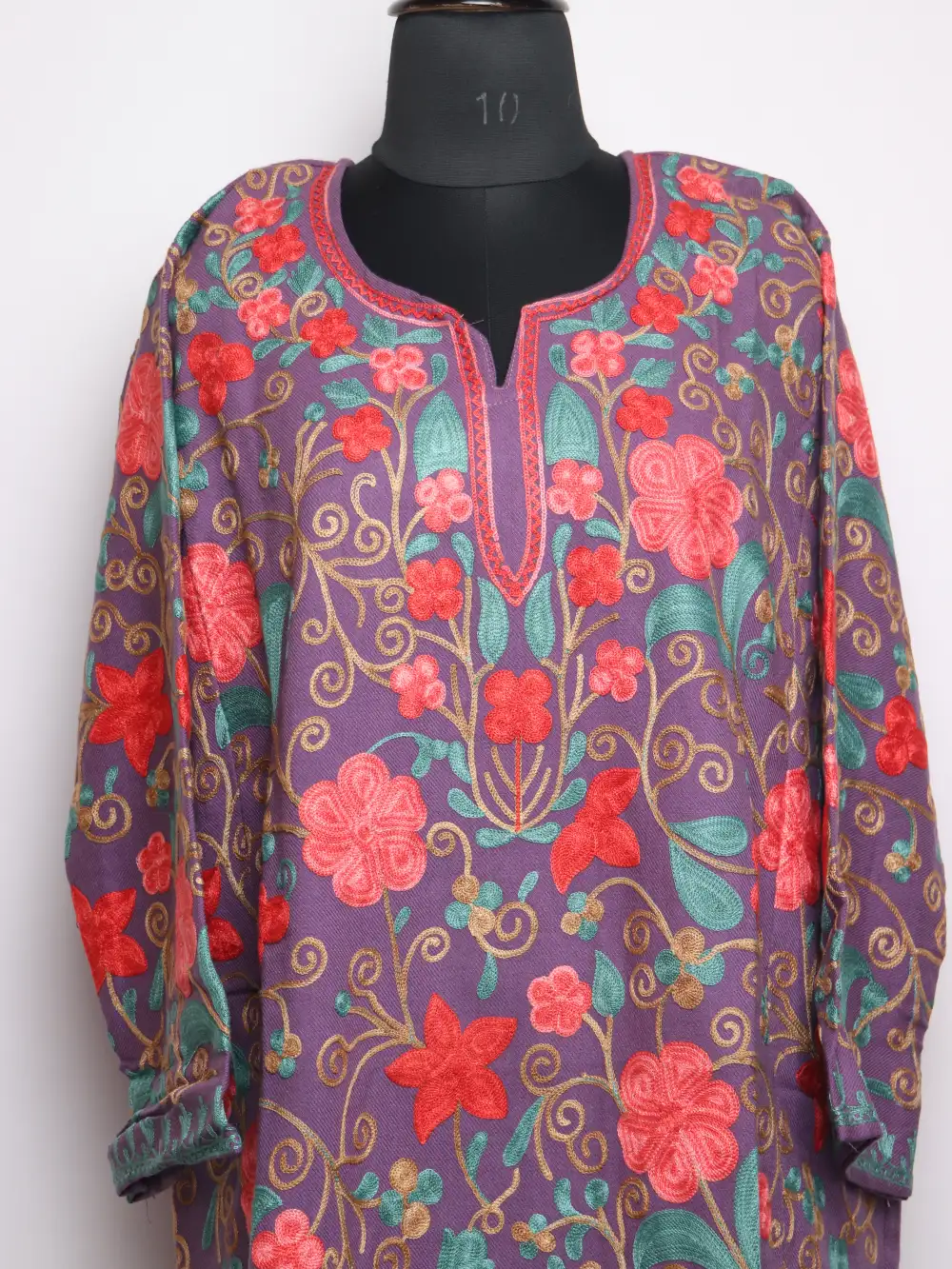 Purple Jashne-e-Rekhta Cashmilon Wool Loose Pheran with All-over Aari Embroidery - Image 3