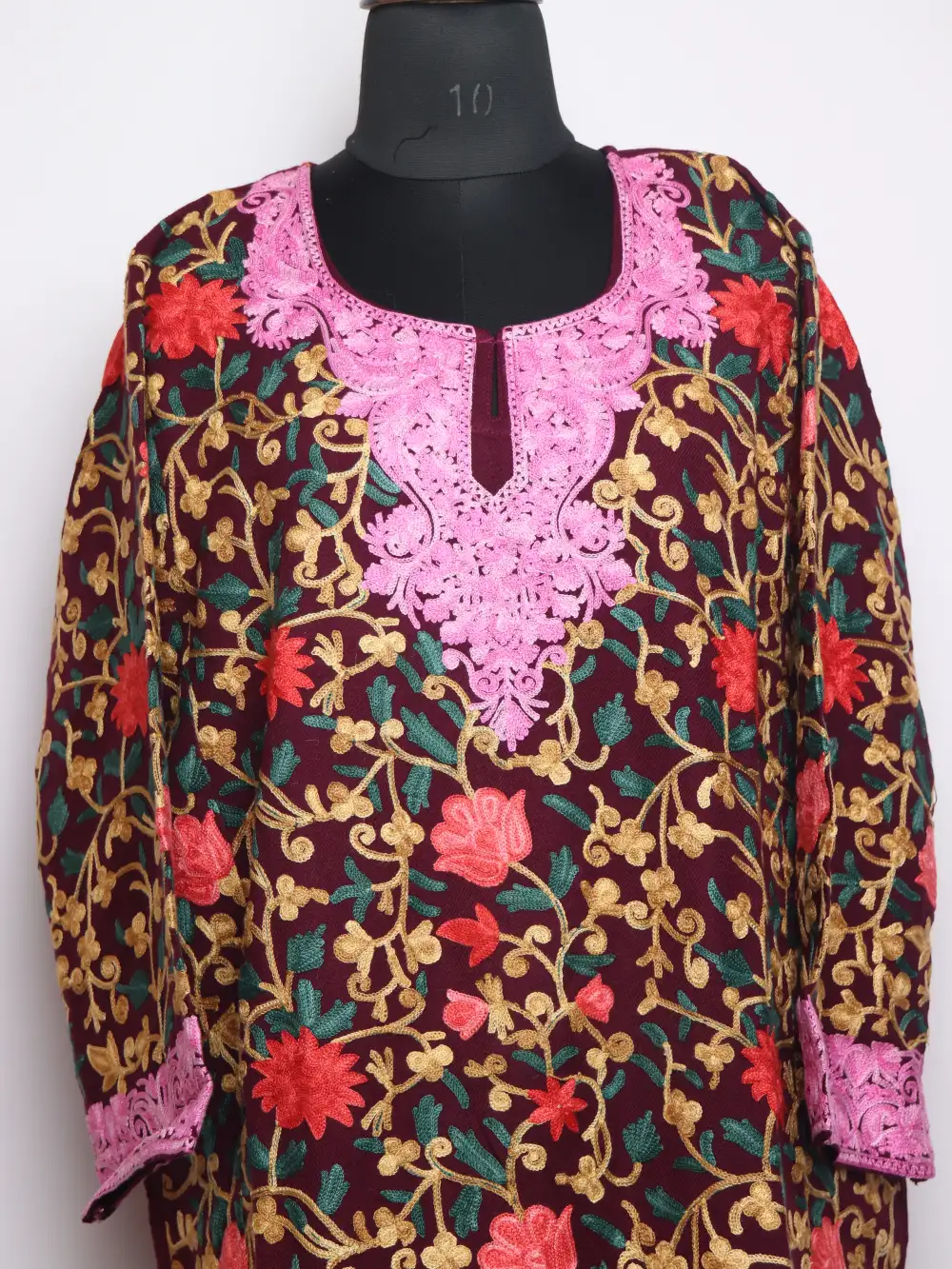 Cashmilon Jashne-e-Rekhta Woolen Wine Loose Pheran with All-over Aari Embroidery - Image 2