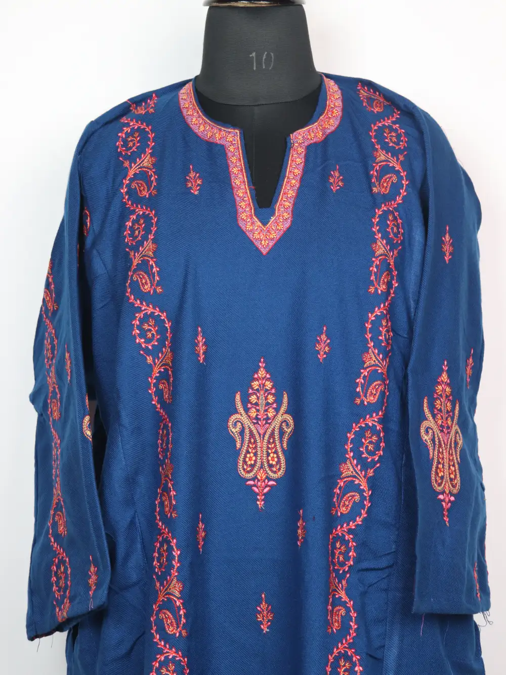 Cashmilon Wool Blue Pheran with Sozni Embroidery Jashn-e-Rekhta - Image 2