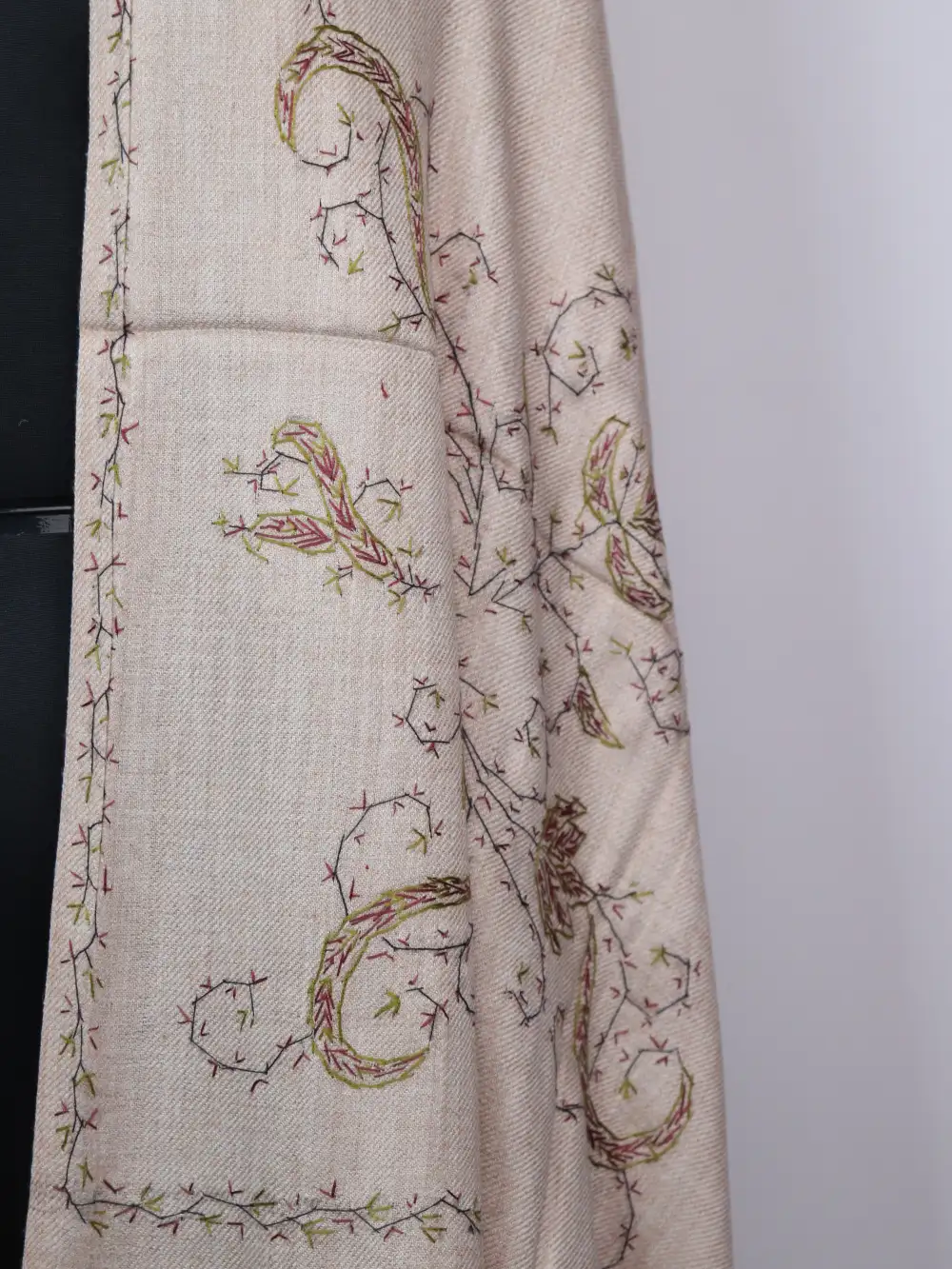 Beige Cashmilon Wool Shawl with Hand Sozni Embroidery Aaraish - Image 3