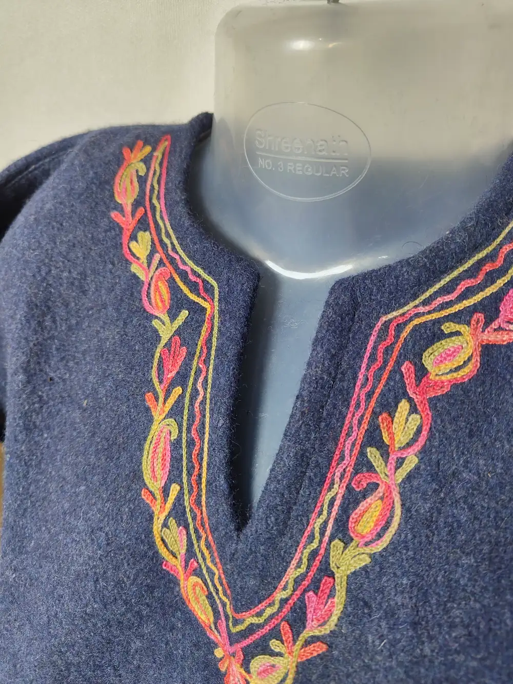 Mahrosh Dark Grey Tweed Pheran with Aari Work (3-4 years) - Image 2