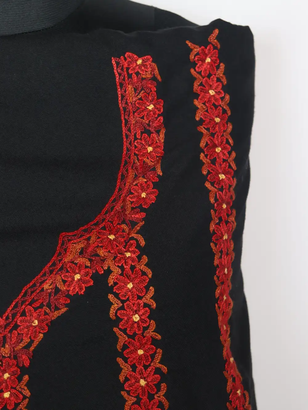 Black 2pc SPun Suit Fabric with Hand Aari Embroidery Marwa - Image 3