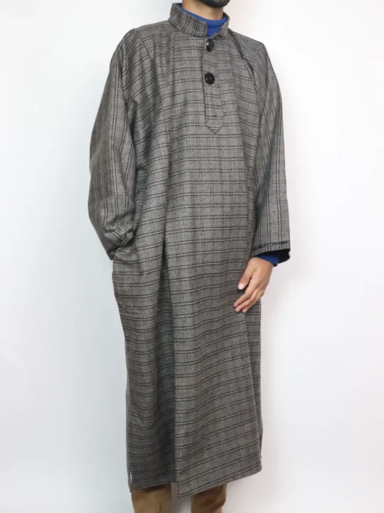 Lakeer Light Grey Kashmiri Pheran in Faiz Tweed